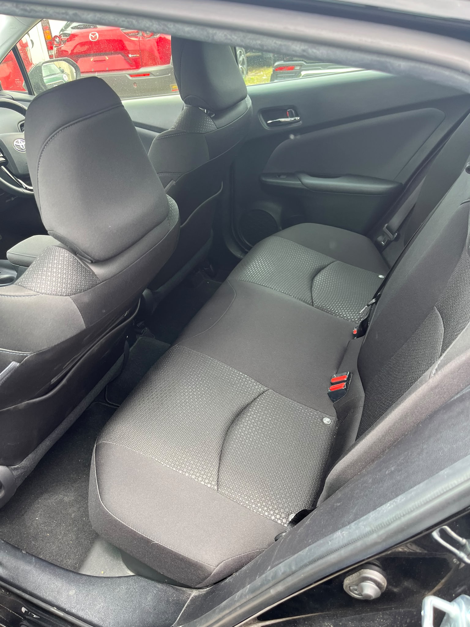 2021 TOYOTA PRIUS photo 5