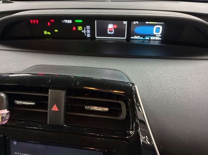 2021 TOYOTA PRIUS photo 20