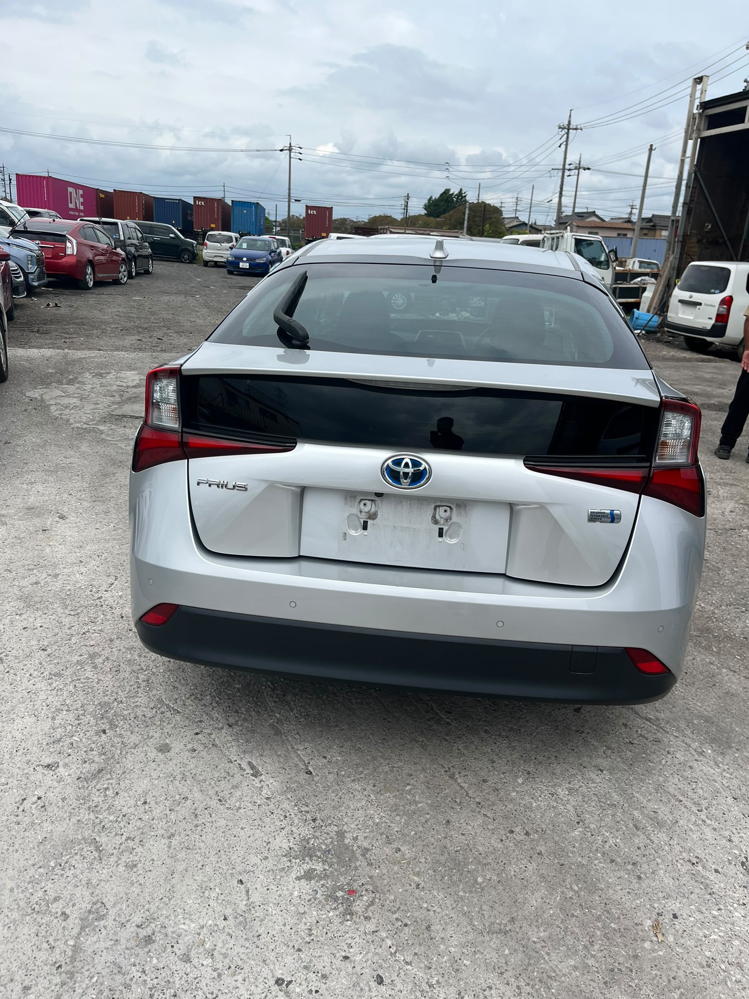 2022 TOYOTA PRIUS photo 3
