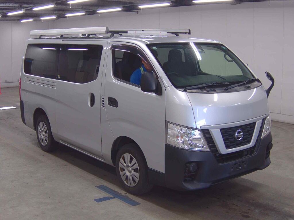 2018 NISSAN NV350 CARVAN
