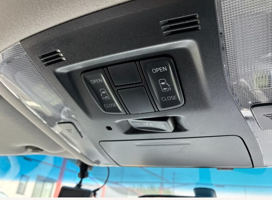 2017 TOYOTA VELLFIRE photo 12