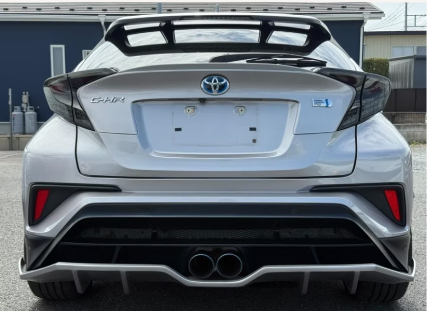 2017 TOYOTA C-HR HYBRID G GRADE photo 4