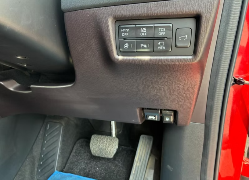 2018 MAZDA CX-8 XD L PACKAGE photo 11