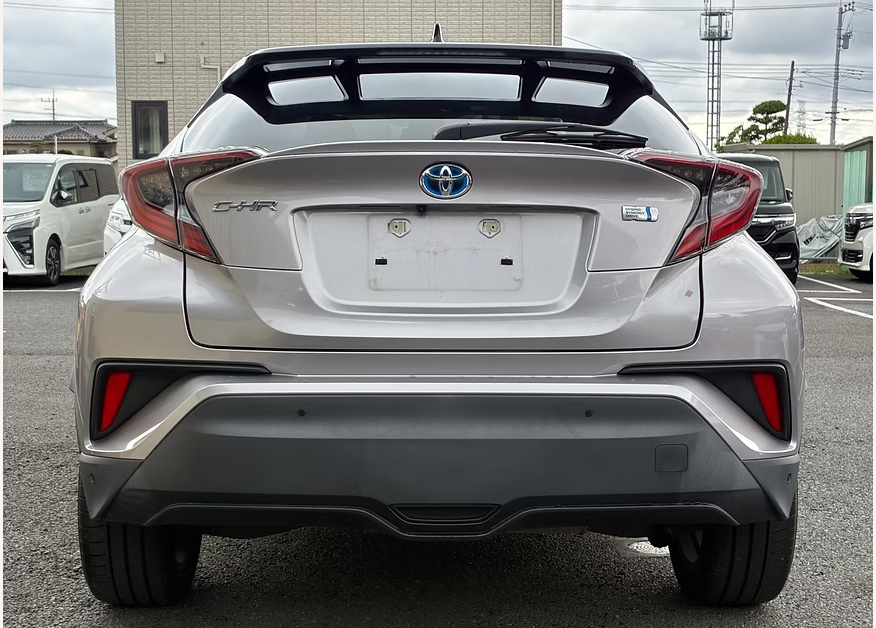 2017 TOYOTA C-HR HYBRID G GRADE photo 4