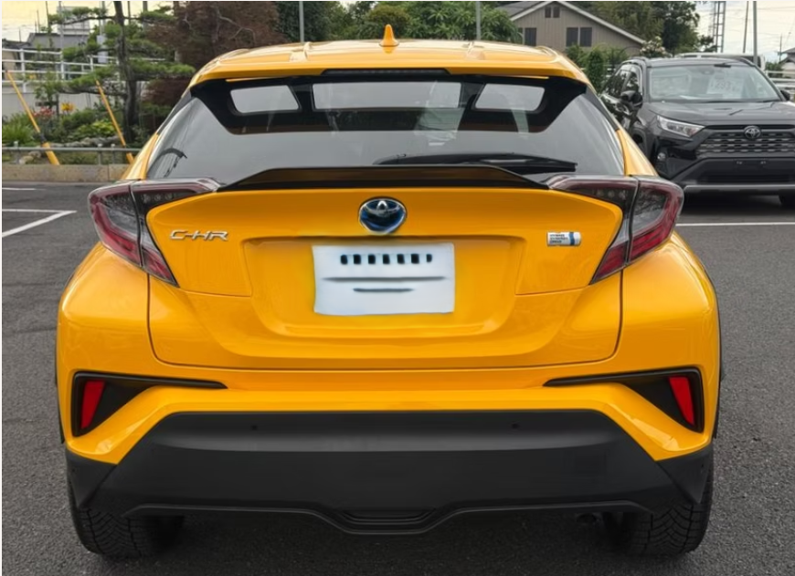 2017 TOYOTA C-HR HYBRID G GRADE photo 4