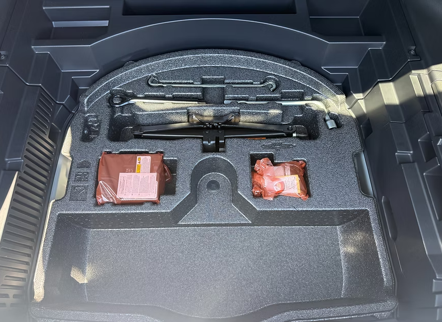 2020 TOYOTA HARRIER HYBRID Z photo 6