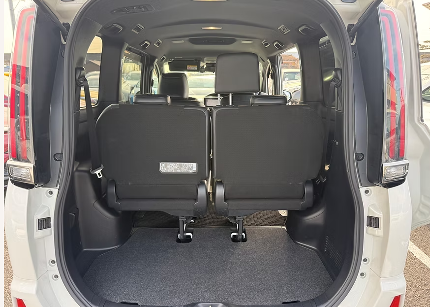 2017 TOYOTA NOAH Si WxB 7 SEATERS photo 6