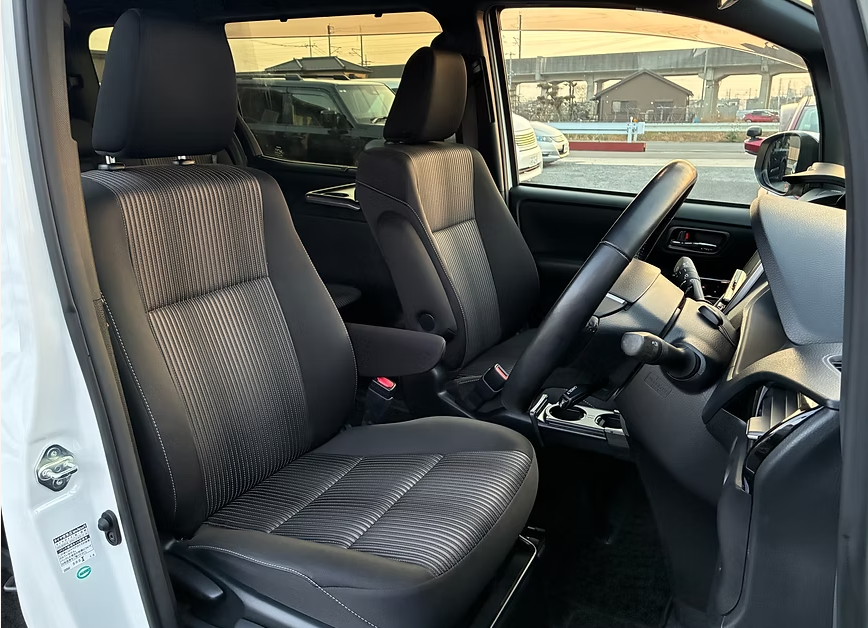 2018 TOYOTA VOXY ZS KIRAMEKI 8 SEATERS photo 7