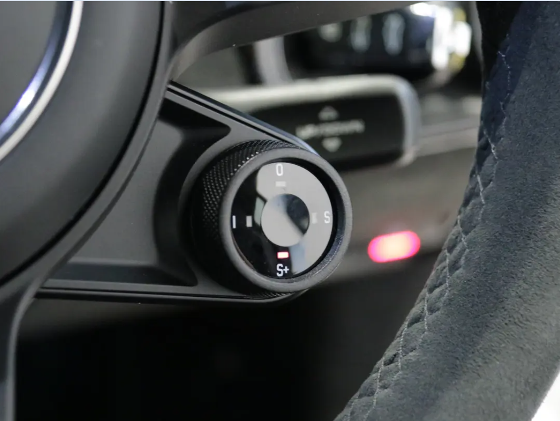 2023 PORSCHE 718 CAYMAN GTS4.0 Carbon Interior Package photo 12