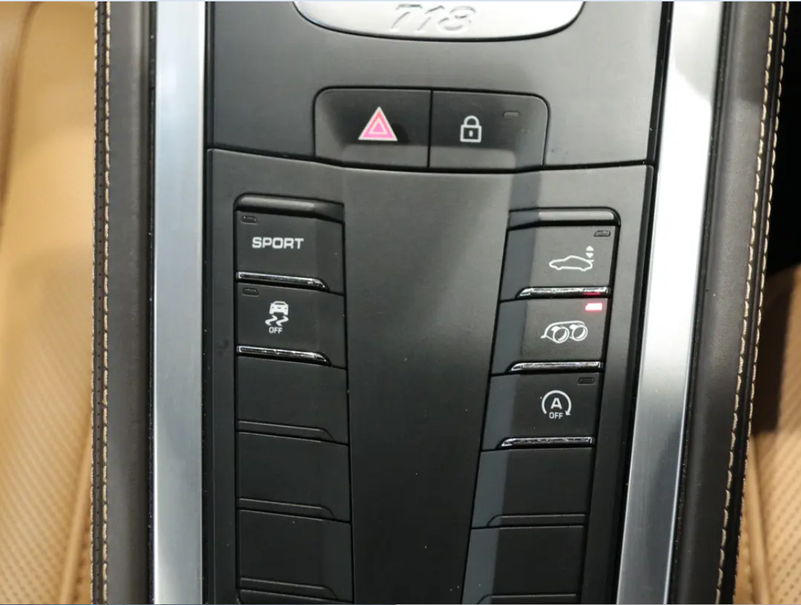 2021 PORSCHE 718 CAYMAN PDK Leather Interior Package PDLS photo 23
