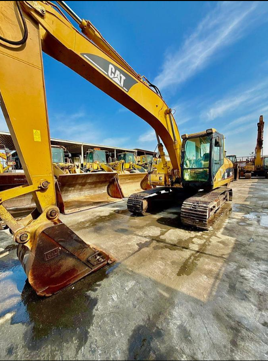 2005 CAT Caterpillar - Excavators - Cat 320C