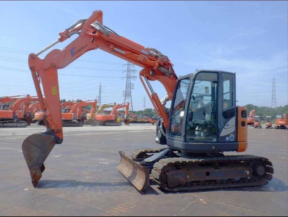 2015 HITACHI Excavators - ZX75UR-5B