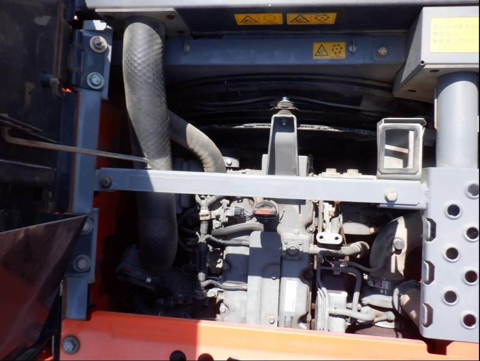 2016 HITACHI Excavators - ZX135US-5B photo 12