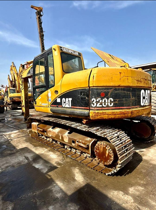 2015 CAT Caterpillar Excavators Model: Cat 320C photo 3